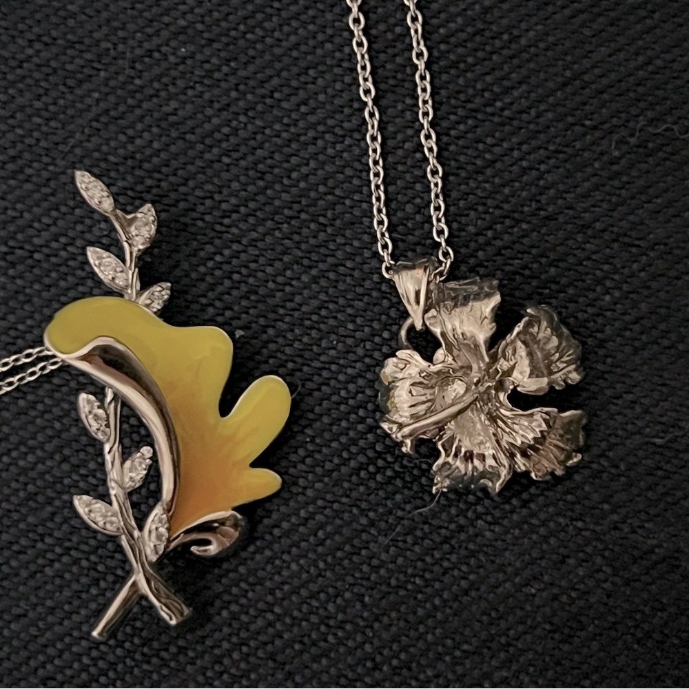 Sterling silver Flower Pendant Necklaces